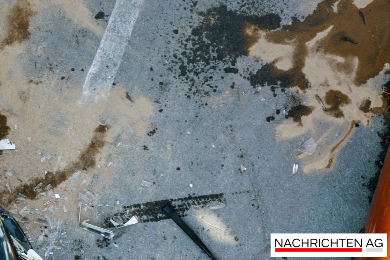 Schwerer Verkehrsunfall in Reinickendorf: 17-Jährige bei Rot verletzt!