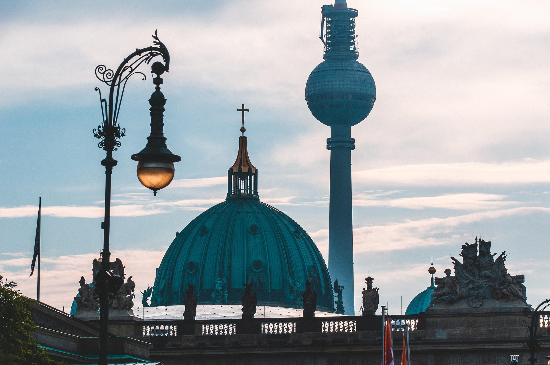 Terminvergabe im Gesundheitswesen: Ein Aufruf zur Gleichbehandlung aller Versicherten in Berlin